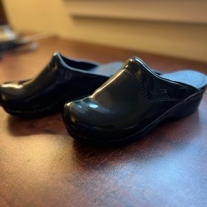 Black Patent Sanita Clogs